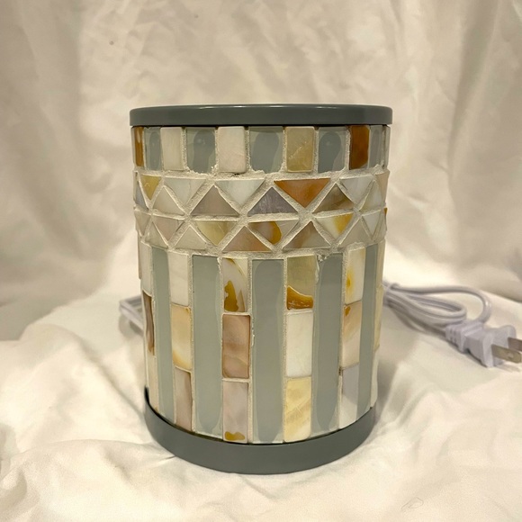 Yankee Candle electric warmer, new